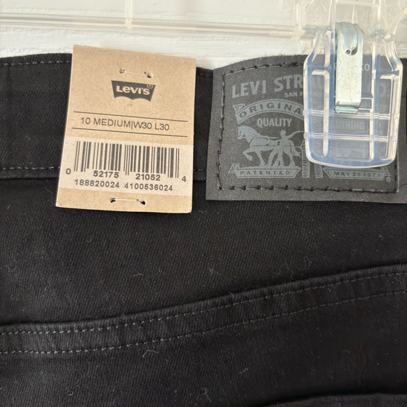 Levi’s  721 High Raise Skinny Jeans - Picture 14 of 15